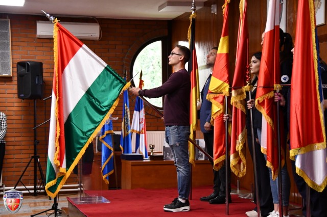 DSC_2619~0.JPG
